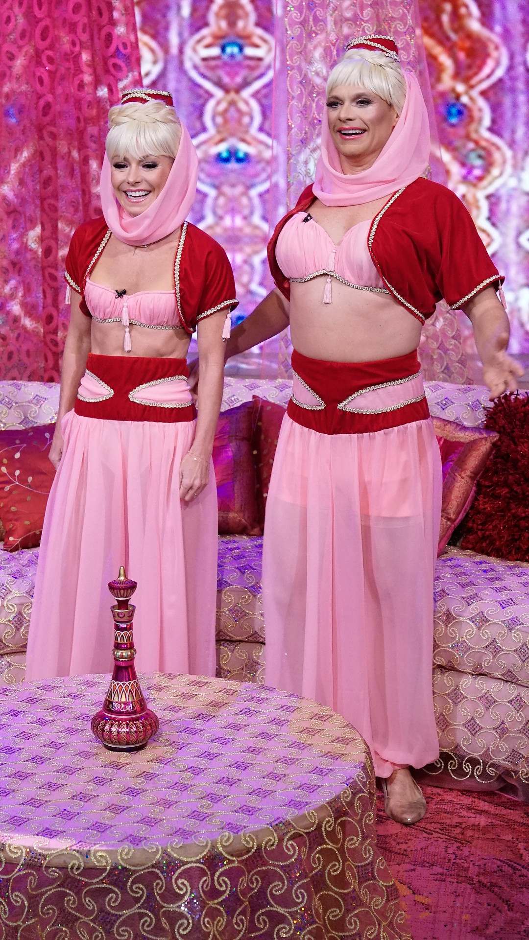 kelly ankelly and ryan 2020 halloween costumescostumes Photos From Kelly Ripa Ryan Seacrest S Halloween Costumes Through The Years E Online kelly ankelly and ryan 2020 halloween costumescostumes kelly ankelly and ryan 2020 halloween costumescostumes Photos From Kelly Ripa Ryan Seacrest S Halloween Costumes Through The Years E Online kelly ankelly and ryan 2020 halloween costumescostumes